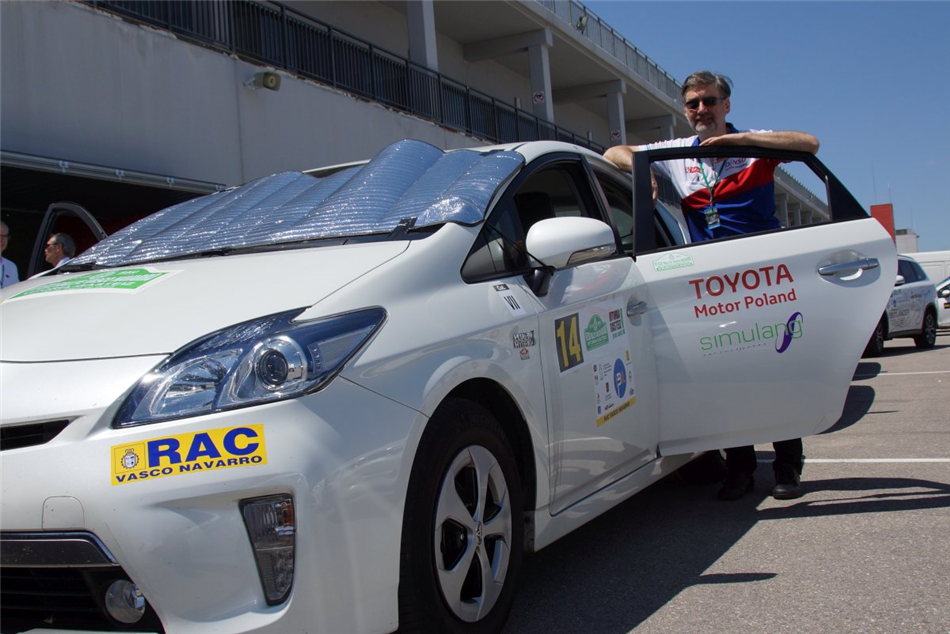 Polak mistrzem świata serii FIA Alternativ Energies Cup