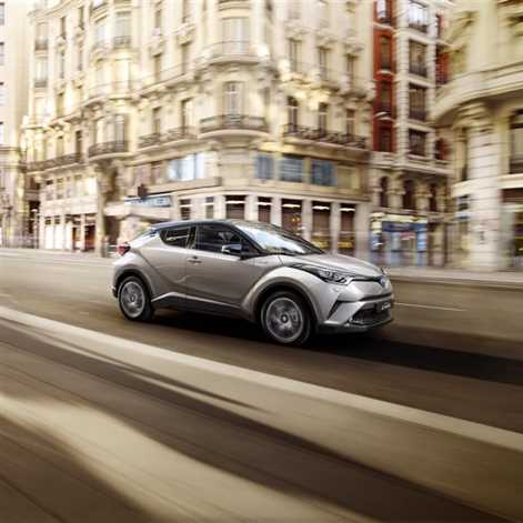  Toyota C-HR – nowy stopień wyrafinowania