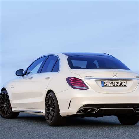 Nowy Mercedes C63 AMG już oficjalnie