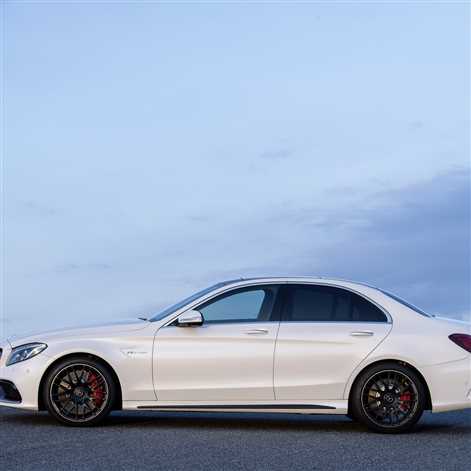 Nowy Mercedes C63 AMG już oficjalnie