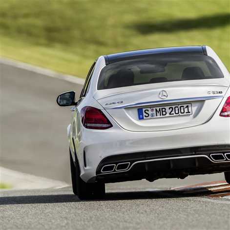 Nowy Mercedes C63 AMG już oficjalnie