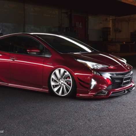 [GALERIA] Toyota Prius po tuningu: bliżej ziemi