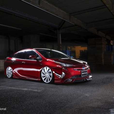 [GALERIA] Toyota Prius po tuningu: bliżej ziemi