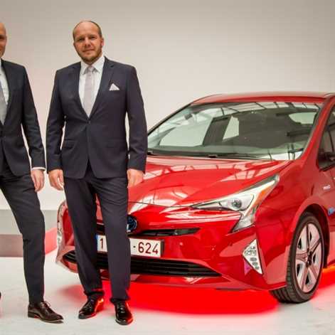  Toyota Prius doskonałym autem dla firm – długodystansowy test potwierdził jego wartość