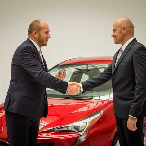  Toyota Prius doskonałym autem dla firm – długodystansowy test potwierdził jego wartość