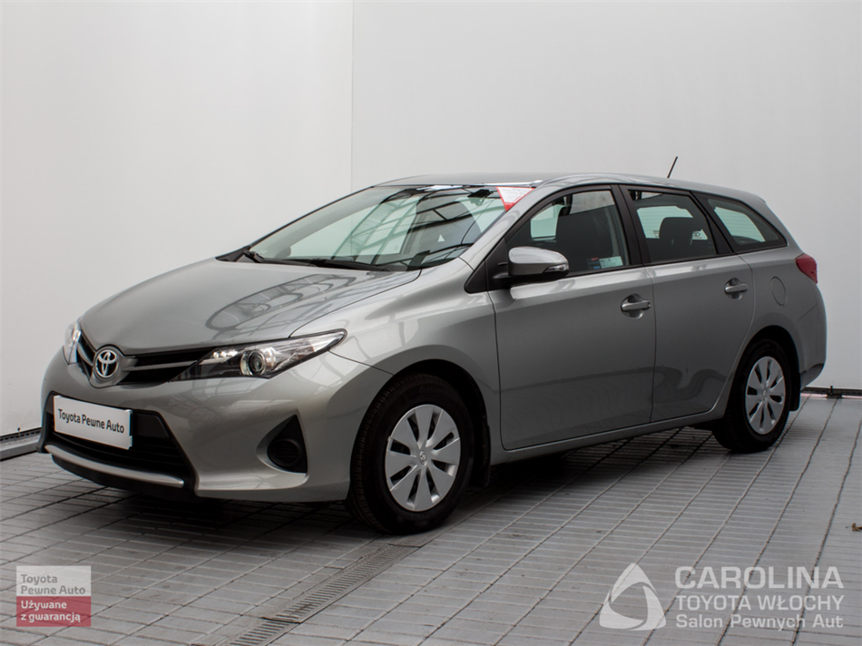 Toyota Auris 1.6 Active Benzyna, 2013 r.