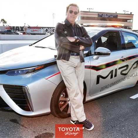 Toyota Mirai zadebiutuje w rajdzie Niemiec