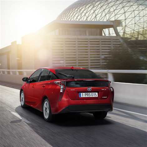 Nowa Toyota Prius jeszcze bardziej wydajna i dynamiczna