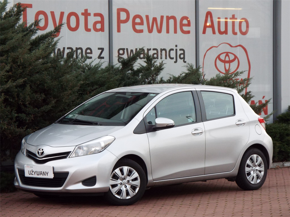 Toyota Yaris  1.33 Active Benzyna, 2012 r.