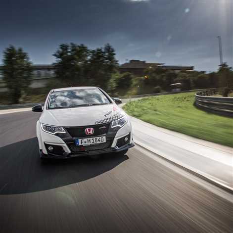 Civic TYPE R bije kolejne rekordy