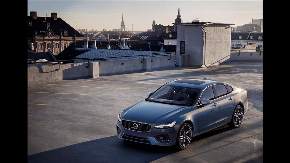 Volvo prezentuje S90 i V90 w wersji R-Design