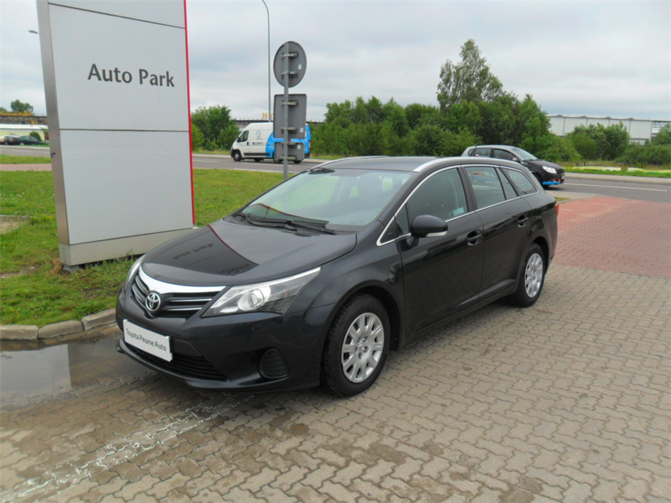Toyota Avensis 2.0 D-4D Luna Inne, 2012 r.