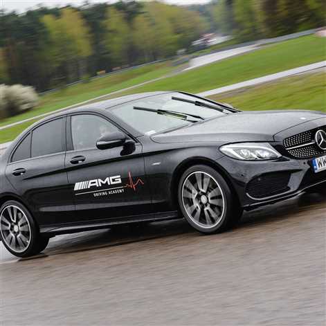 Rekordowe półrocze Mercedesa – ponad milion sprzedanych aut