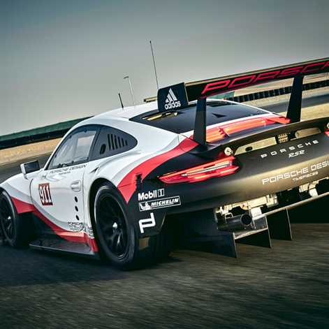 Nowe 911 RSR na Le Mans