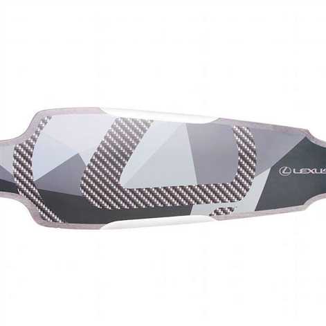 Longboard od Lexusa