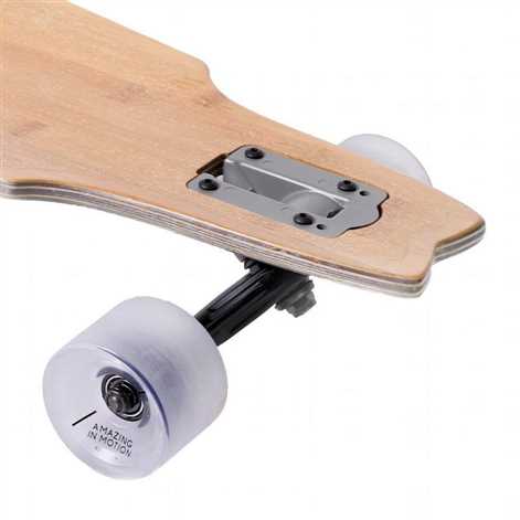 Longboard od Lexusa