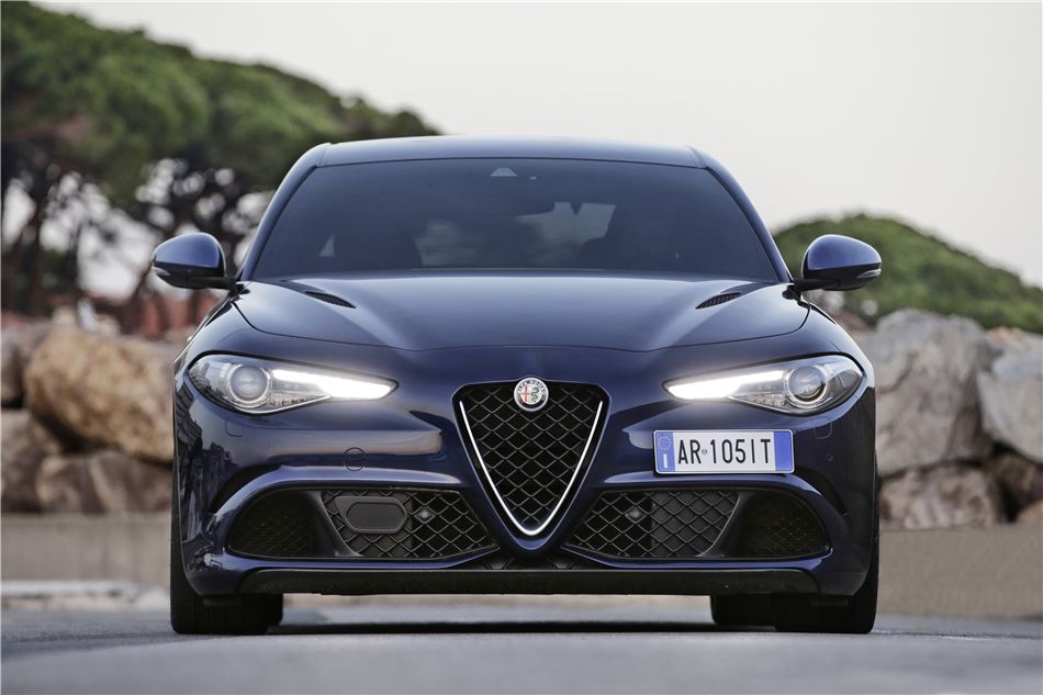 Alfa Romeo Giulia Quadrifoglio wybrana „Samochodem Roku” Top Gear