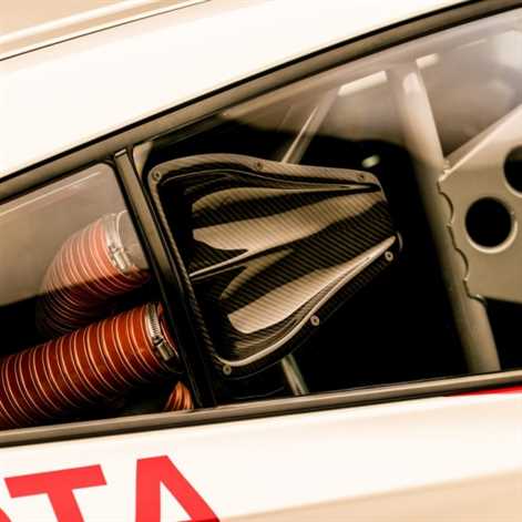 6 niezwykłych Toyot na targach SEMA 2016