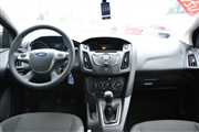 Ford Focus  1.6 Trend Gwarancja Diler Benzyna, 2012 r.