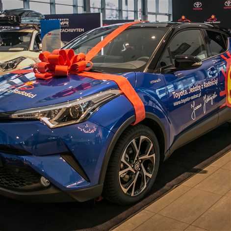 Joanna Jabłczyńska jeździ hybrydową Toyotą C-HR