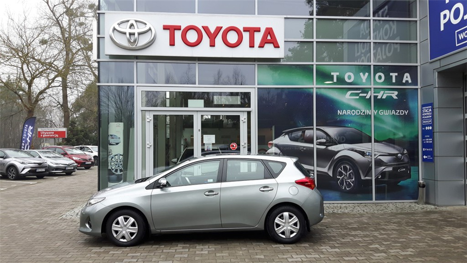 Toyota Auris 1.4 D-4D Active Inne, 2013 r.