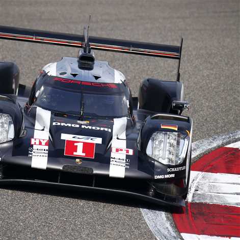 Porsche prezentuje 919 Hybrid i zespół LMP1 na torze Monza