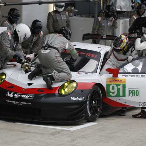 Porsche 911 RSR zaczyna sezon światowych mistrzostw WEC od miejsca na podium