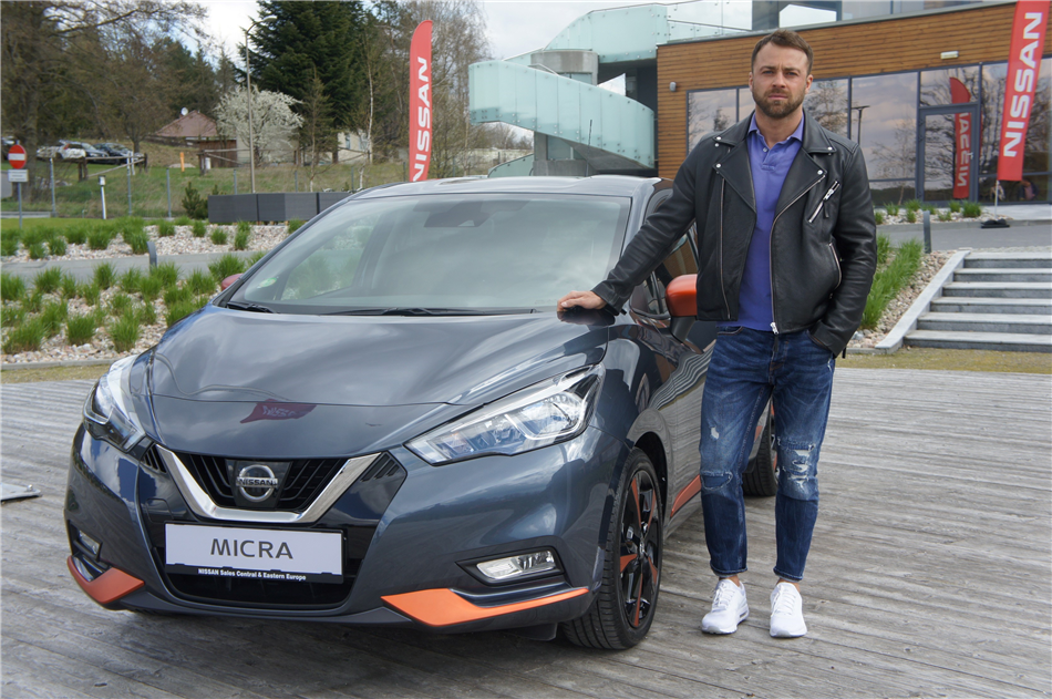 Stylowy Nissan Micra w świecie wydarzeń modowych