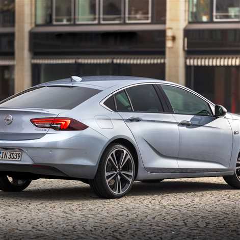 Pięć gwiazdek w teście Euro NCAP dla nowego Opel Insignia