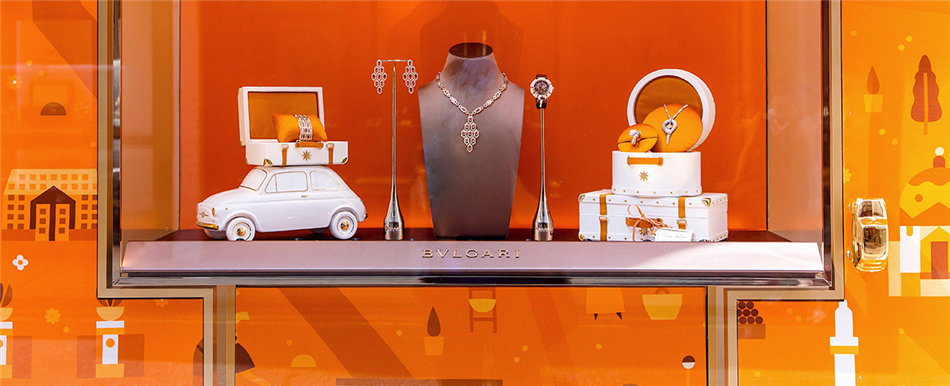 Firma jubilerska Bulgari wyrusza w podróż Fiatem 500