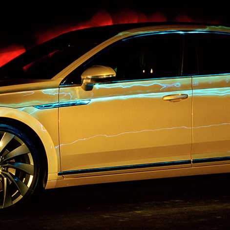 Niewidomy fotograf wykonał niezwykłe zdjęcia nowego Volkswagena Arteona