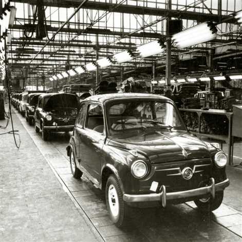 SEAT świętuje 60. urodziny modelu 600