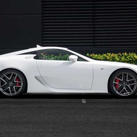 Lexus LFA do kupienia za ponad 3 mln złotych