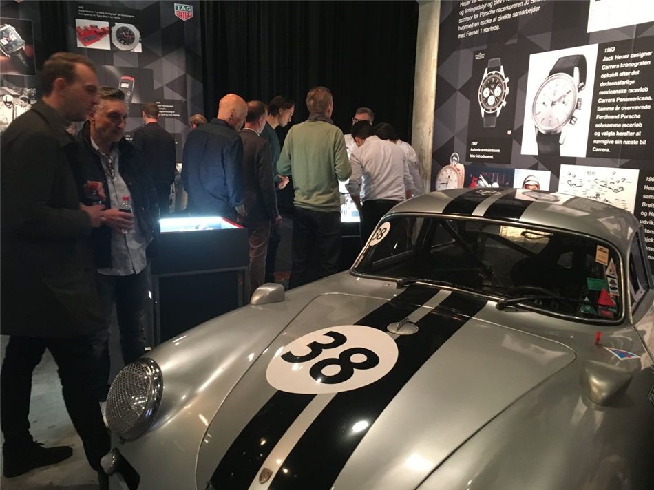 TAG Heuer przedstawia historię zegarków i wyścigów