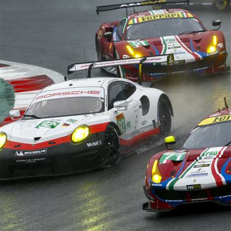 Podwójne podium dla 911 RSR