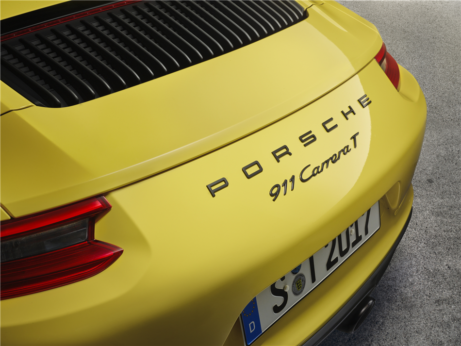 Porsche 911 Carrera T – mniej znaczy więcej