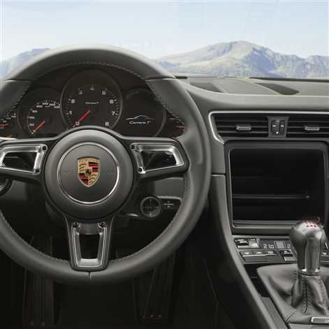 Porsche 911 Carrera T – mniej znaczy więcej