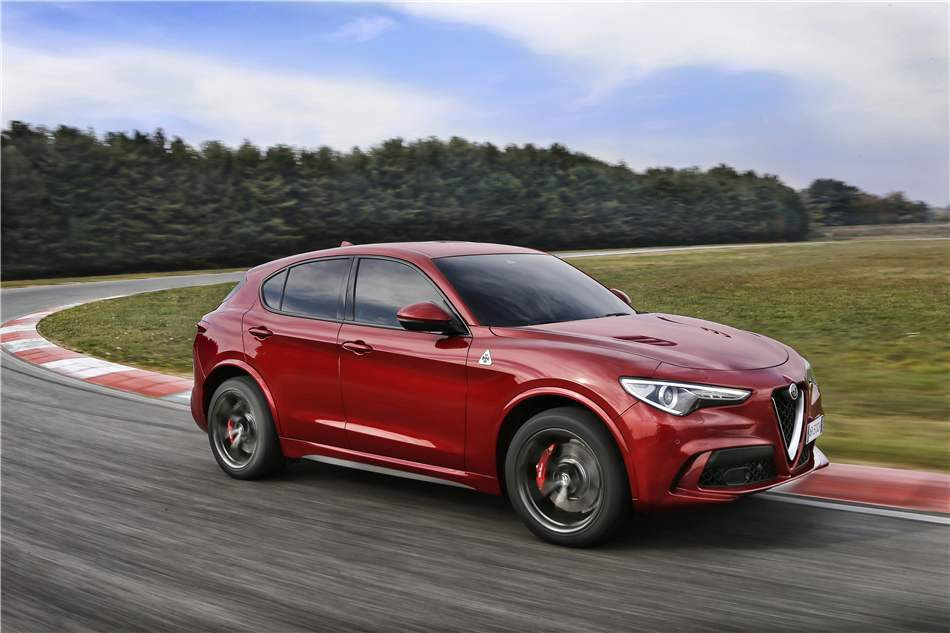 Alfa Romeo otwiera zamówienia na Stelvio Quadrifoglio