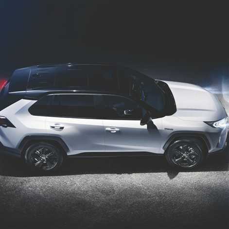 Toyota pokazała nowe RAV4