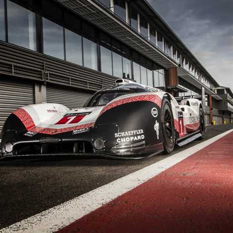 Porsche szybsze od bolidu Formuły 1