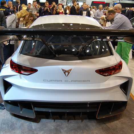 Poznań Motor Show 2018: wielkie święto motoryzacji