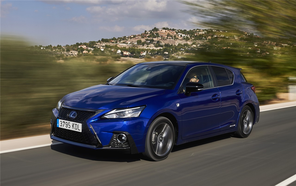 Nowy Lexus CT coraz bliżej?