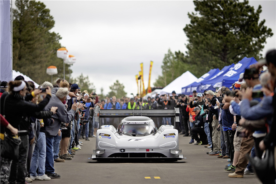 I.D. R Pikes Peak jedzie po zwycięstwo