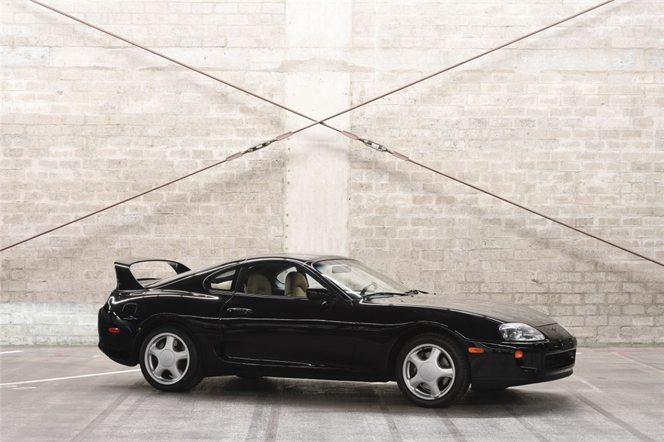 Toyota Supra z 1994 roku sprzedana za ponad 173 000 dolarów