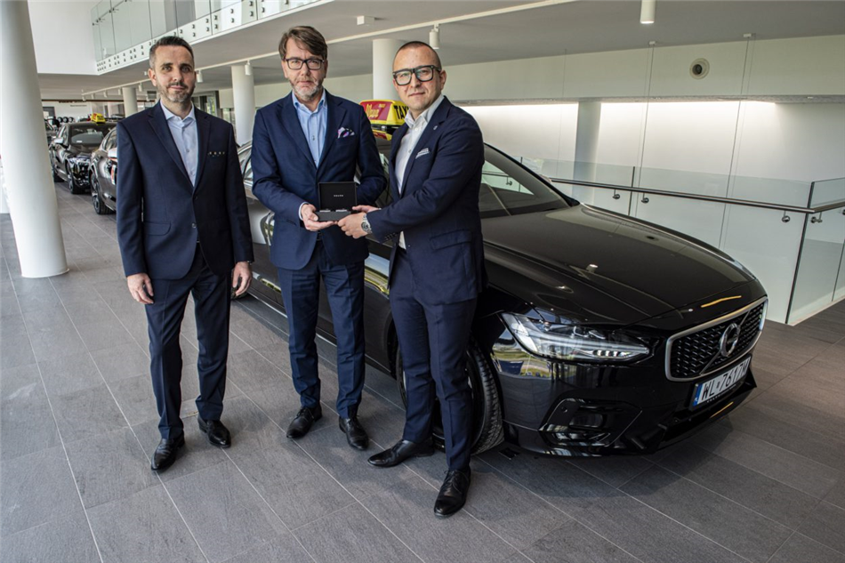 Volvo S90 trafia do Wawa Taxi