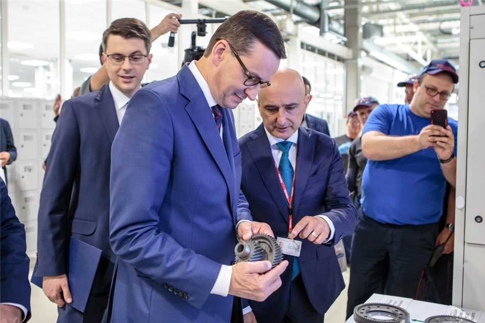 Polska fabryka Toyoty podwoi produkcję elektrycznych napędów do hybryd