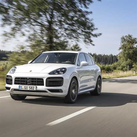 Najmocniejszy SUV Porsche to hybryda