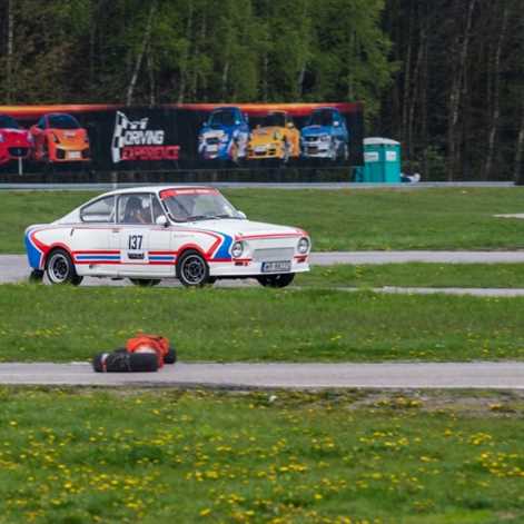 Majówka z Classicauto Cup nie tylko dla samochodów klasycznych