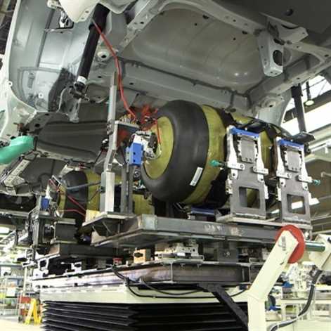 Toyota Research Institute wprowadza sztuczną inteligencję do badań nad nowymi materiałami