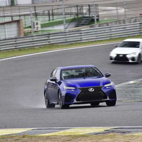 Lexus GS F: technika w służbie człowieka